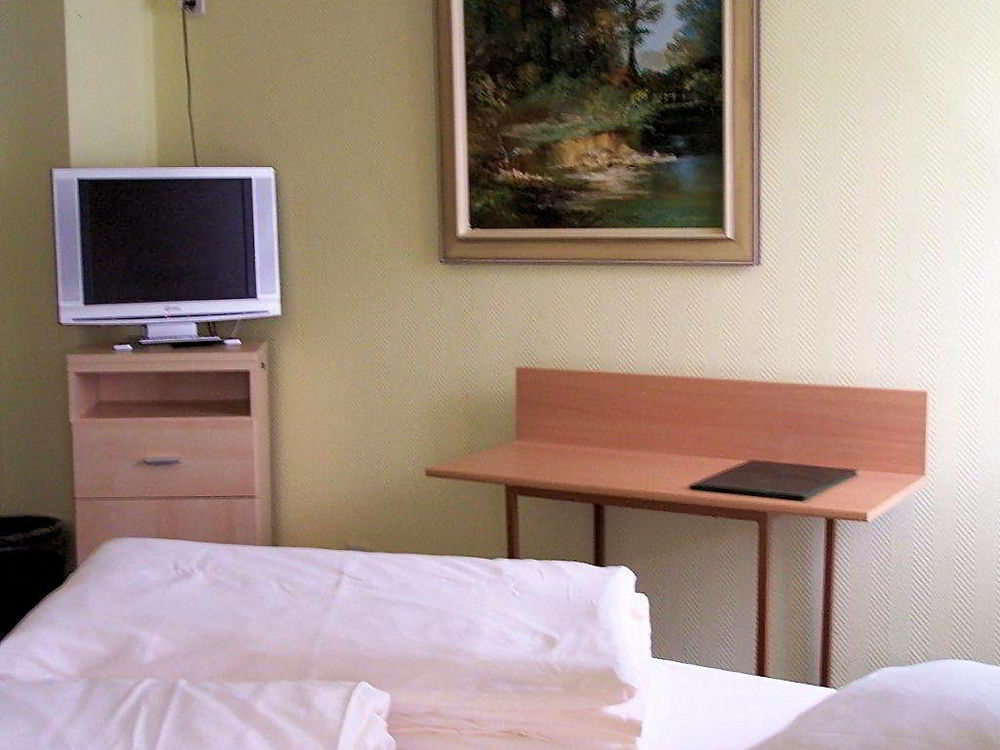 Hotel Kriemhilde Worms Εξωτερικό φωτογραφία